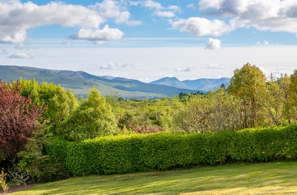 Rossacussane, Greenane, Kenmare, Co. Kerry Rossacussane, Greenane, Kenmare, Co. Kerry
