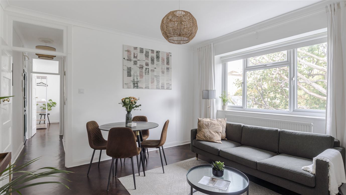 City Song,London,Greater London,United Kingdom