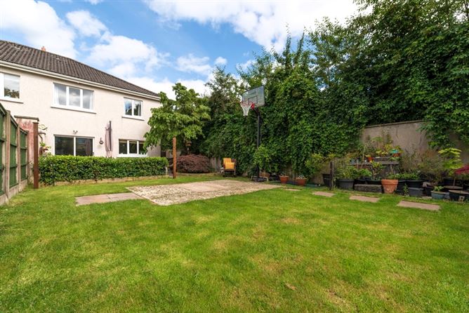 1 Oakglade Close, Naas, Co. Kildare W91XK4, KENAAS