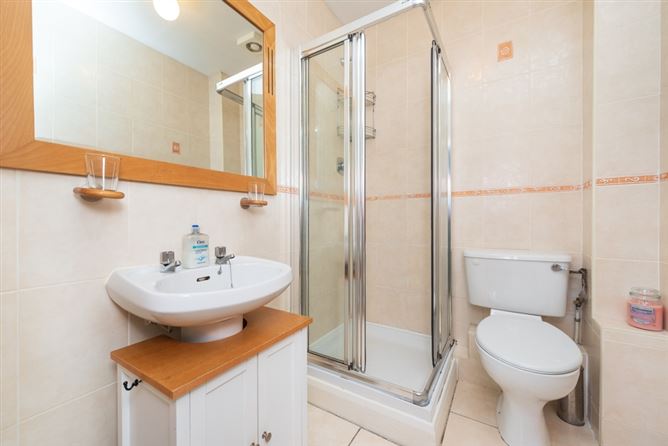 1 Oakglade Close, Naas, Co. Kildare W91XK4, KENAAS