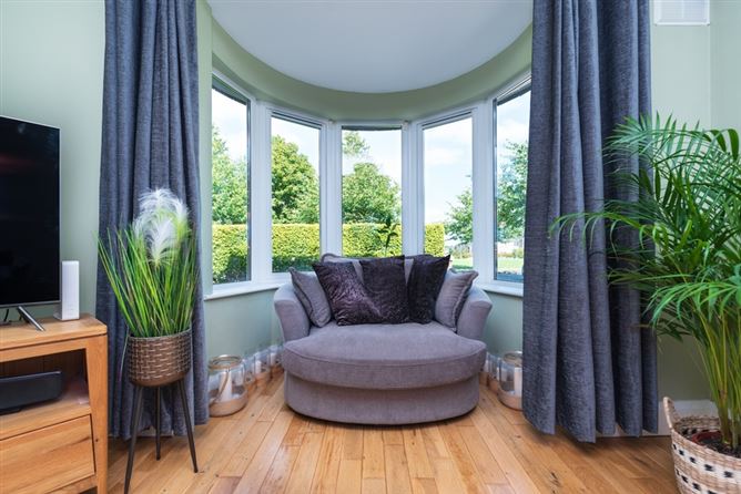 1 Oakglade Close, Naas, Co. Kildare W91XK4, KENAAS