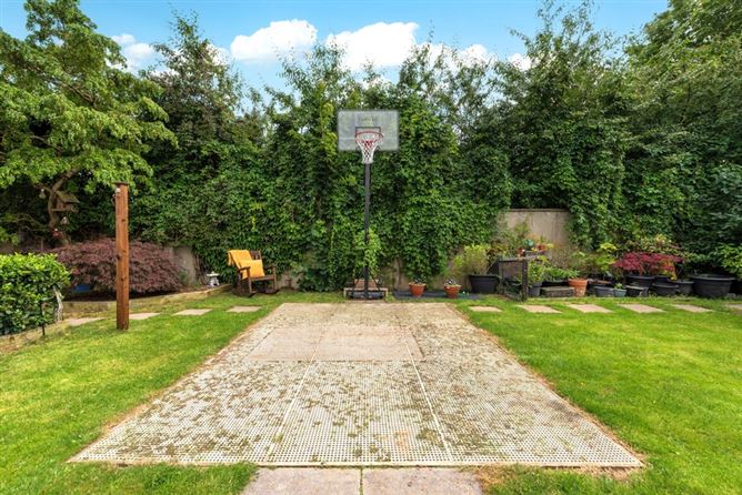 1 Oakglade Close, Naas, Co. Kildare W91XK4, KENAAS