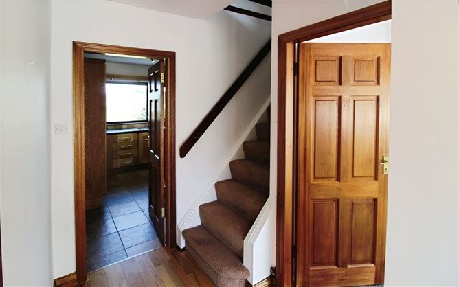 30 Somerville, Church Road, Carrigaline, Cork