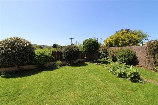 30 Somerville, Church Road, Carrigaline, Cork