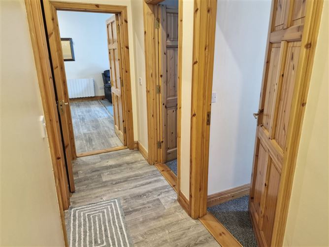 4 The D-Mek Centre, Teeling St, Ballina, Co. Mayo