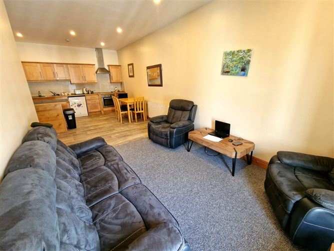 4 The D-Mek Centre, Teeling St, Ballina, Co. Mayo