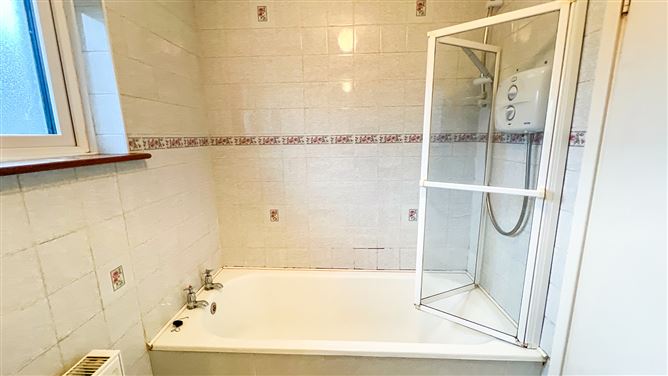 No. 17 Loreto Avenue, Freshford Road, Kilkenny, Kilkenny