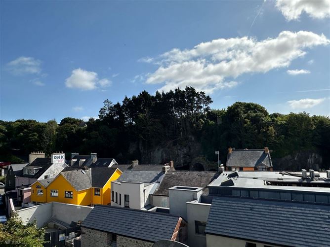 Photo 25 of 31 — The Slate House, 1 Newman's Mall, Kinsale, Cork