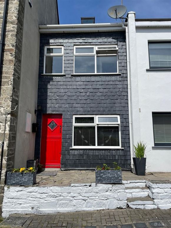The Slate House, 1 Newman's Mall, Kinsale, Cork