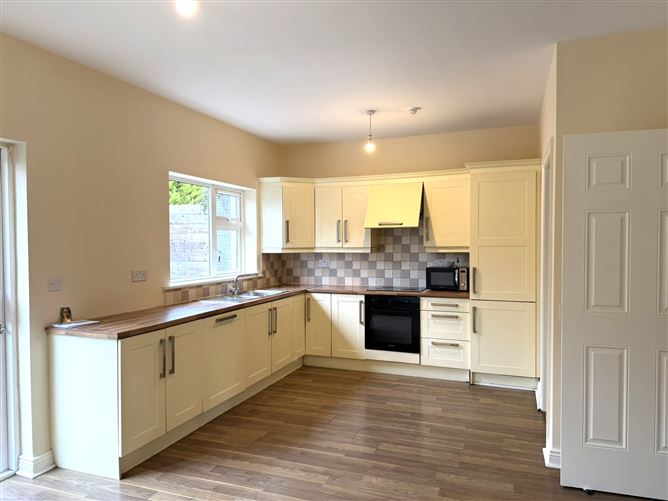 98 Caislean na hAbhainn, Castletroy, Limerick