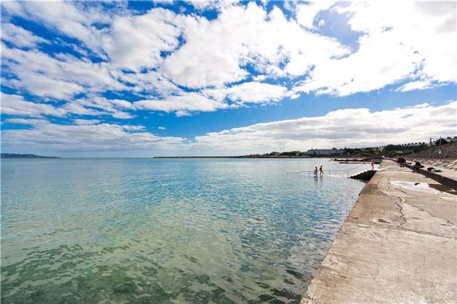 Photo 24 of 26 — 3 Purbeck, Monkstown, Co. Dublin
