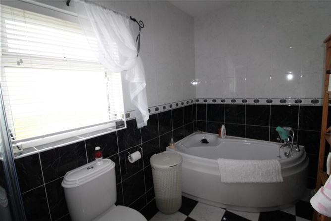 Aghacashel, Drumshanbo, Leitrim, Leitrim