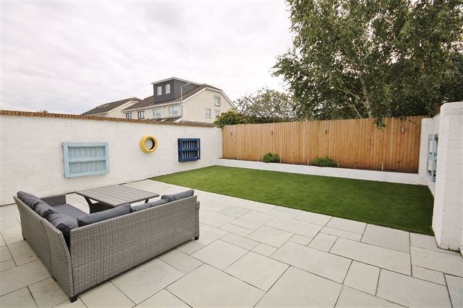 20 Haydens Park Grove, Lucan, Co. Dublin