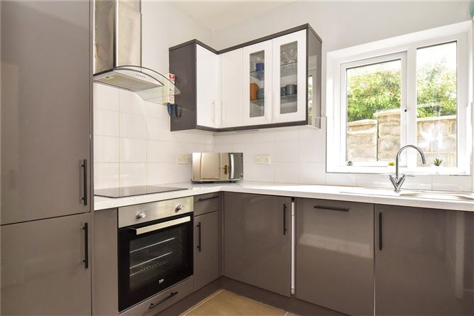 12 Dun Alainn, Cappagh Road, Knocknacarra, Galway