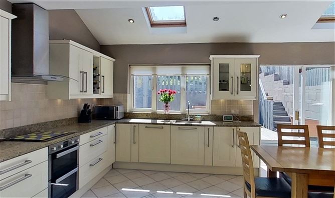 70 Deepdales, Southern Cross Road, Bray, Co. Wicklow