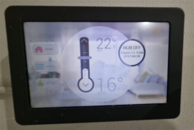 8 The Crescent, Cnoc na Greine, Kilcullen, Kildare