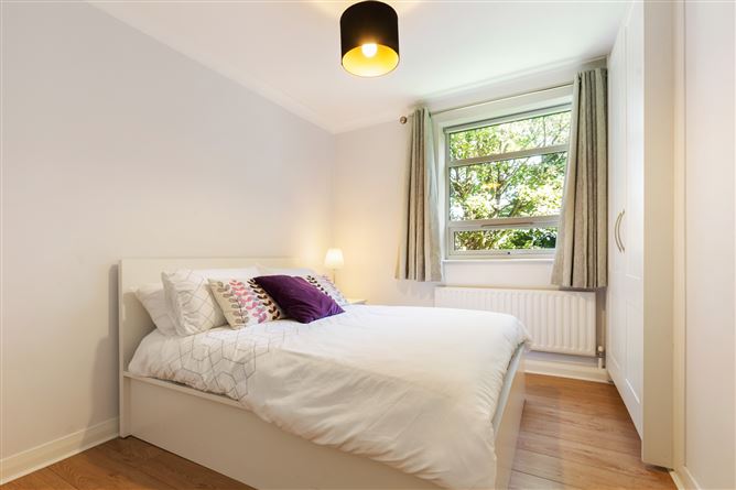 17 Cedar Hall, Millbrook Court, Milltown, Dublin 6