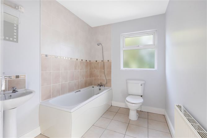 30 Cluain Aoibhinn, Swellan Lower, Cavan