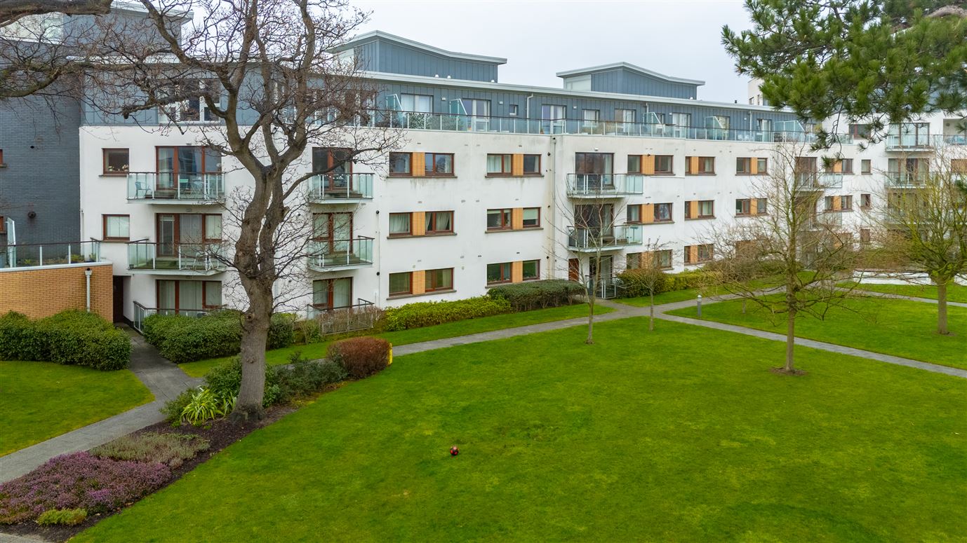 53 Wyckham, Dundrum, Dublin 16