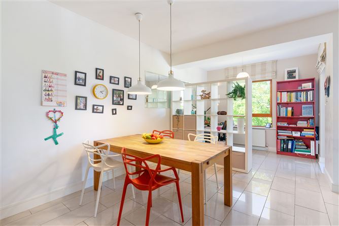 4 Brennanstown Square, Cabinteely, Dublin 18