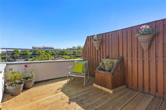 4 Brennanstown Square, Cabinteely, Dublin 18