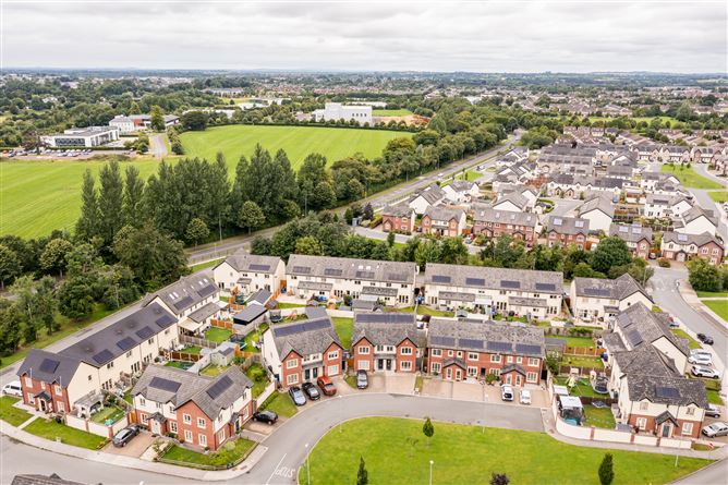 5 Cois Glaisin Crescent, Navan, Meath