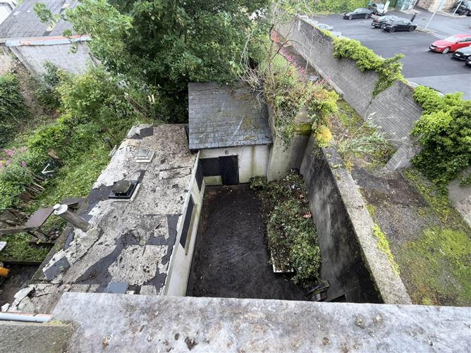 Photo 18 of 18 — 6 Wolfe Tone Street, Clonmel, County Tipperary