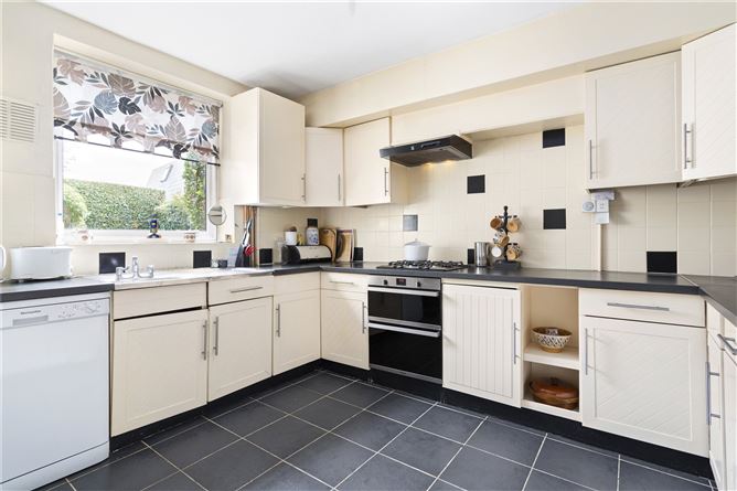 Stonehaven, 9 Claremont Road, Sandymount, Dublin 4