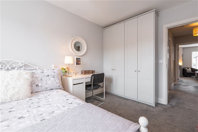 6 Ely Square, Rathfarnham, Dublin 14