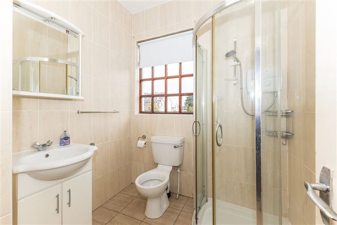 12 Yellow Walls Road, Malahide, County Dublin