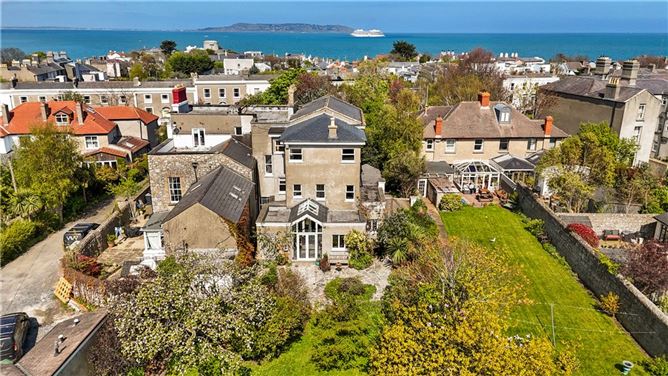 Sandycove House, Sandycove Road, Sandycove, Co. Dublin