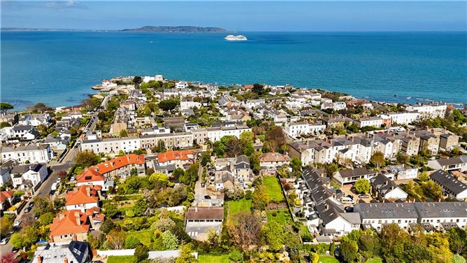 Sandycove House, Sandycove Road, Sandycove, Co. Dublin