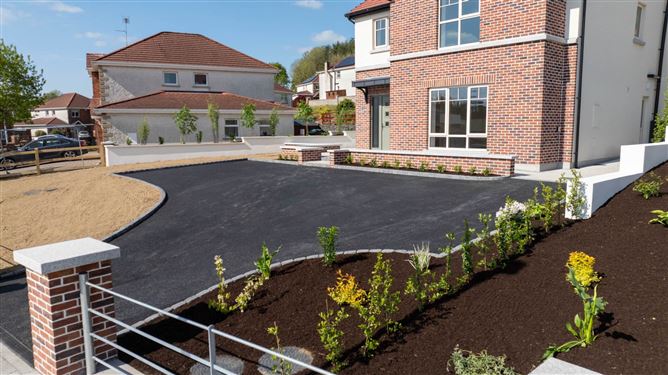 Oakwood, Swellan Park, Cavan, County Cavan