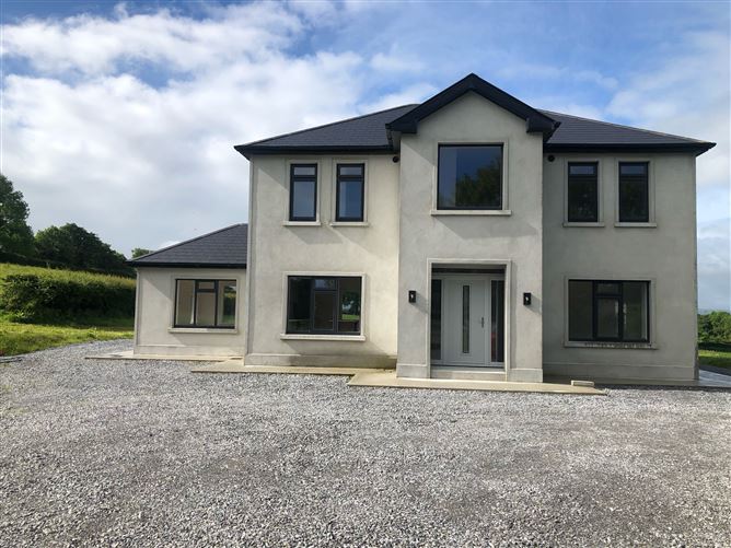 Gardenfield House, The White Forge, Knockaderry, Limerick