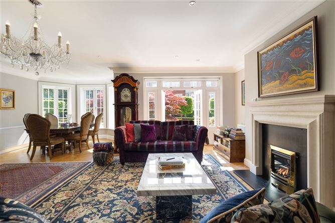 11 Hollybrook, Brighton Road, Foxrock, Dublin 18