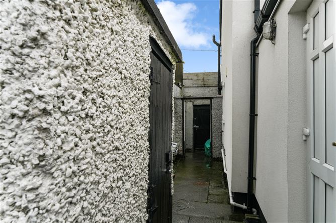 11 Barry Drive, Finglas, Dublin 11