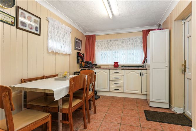 11 Barry Drive, Finglas, Dublin 11