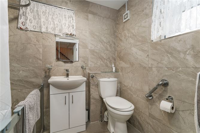 11 Barry Drive, Finglas, Dublin 11