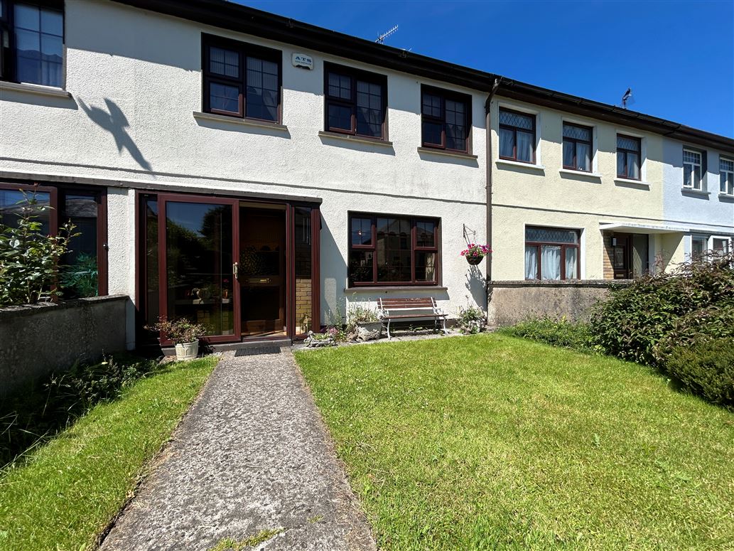 'Bromac' 20 Crossroads, Killaloe, Clare