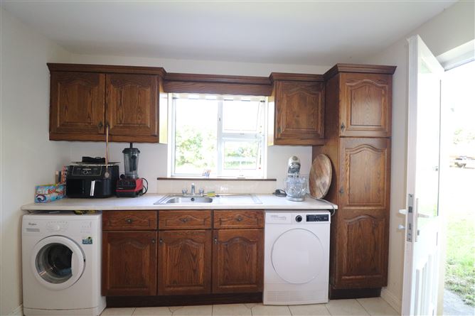 Photo 24 of 35 — 'Crofton' Garrynatineel, Ballina, Tipperary