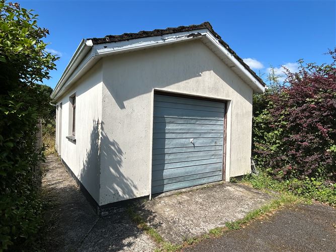 Photo 29 of 35 — 'Crofton' Garrynatineel, Ballina, Tipperary