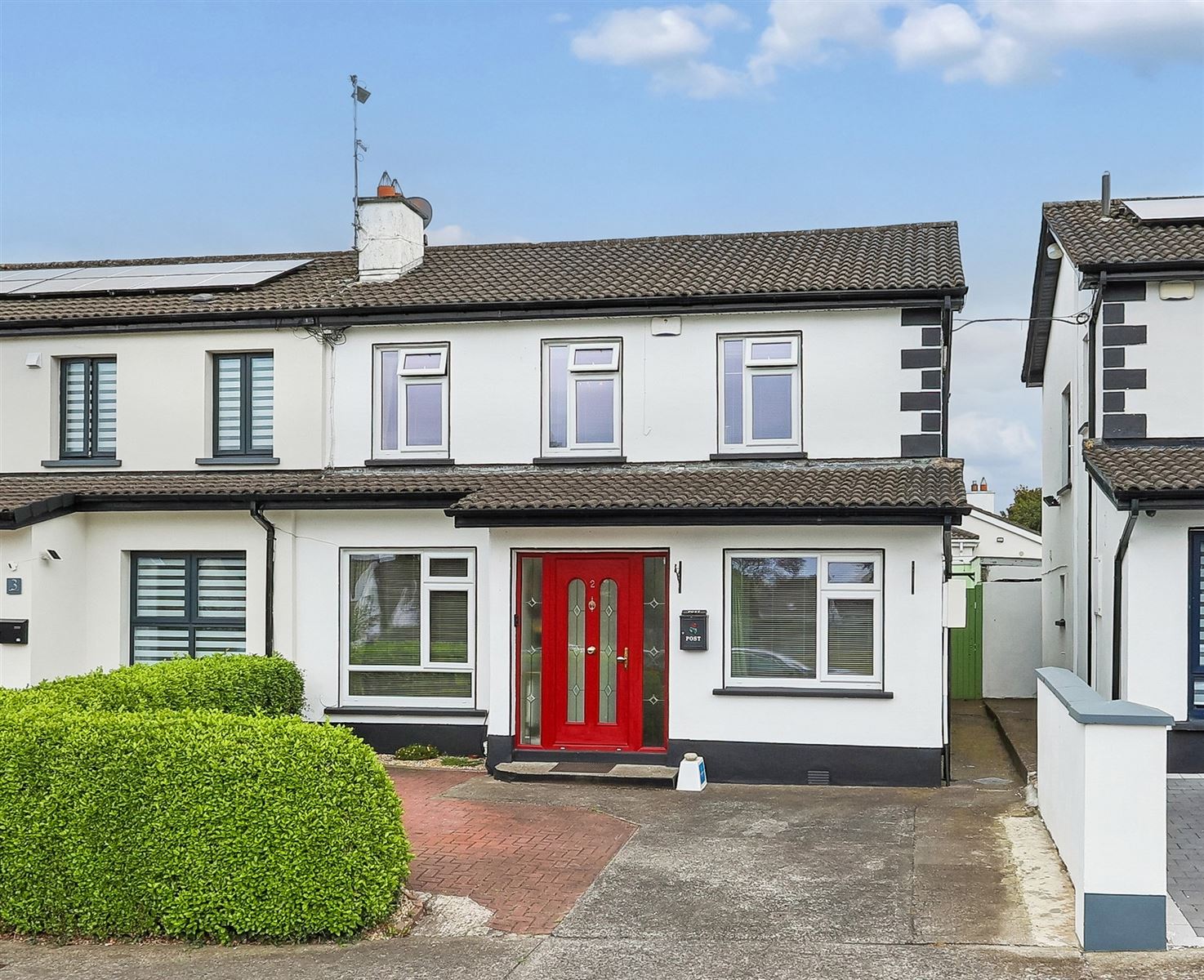 Photo 1 of 17 — 2 The Garth, Kingswood, Dublin 24