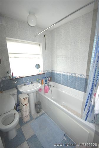 Donomore Avenue, Killinarden, Tallaght,   Dublin 24