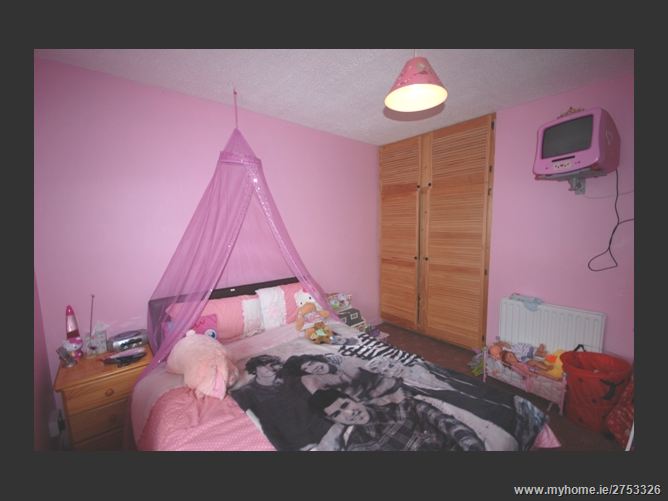 Donomore Avenue, Killinarden, Tallaght,   Dublin 24