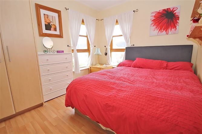 1 Kiltipper Rise, Kiltipper, Tallaght, Dublin 24