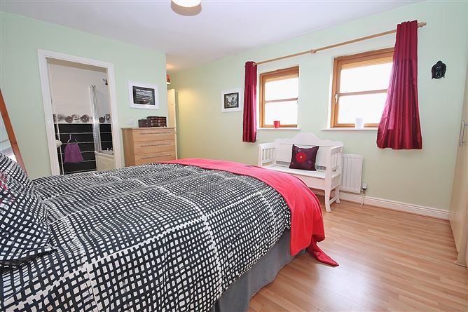 1 Kiltipper Rise, Kiltipper, Tallaght, Dublin 24