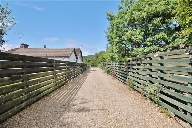 Hillview, 3A Monastery Cottages, Enniskerry, Wicklow