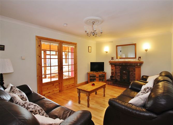 Hillview, 3A Monastery Cottages, Enniskerry, Wicklow