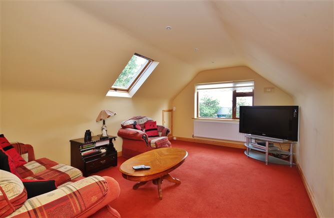 Hillview, 3A Monastery Cottages, Enniskerry, Wicklow