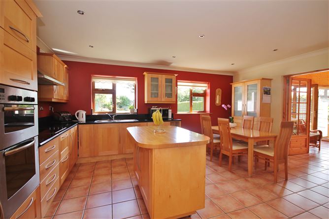 Hillview, 3A Monastery Cottages, Enniskerry, Wicklow